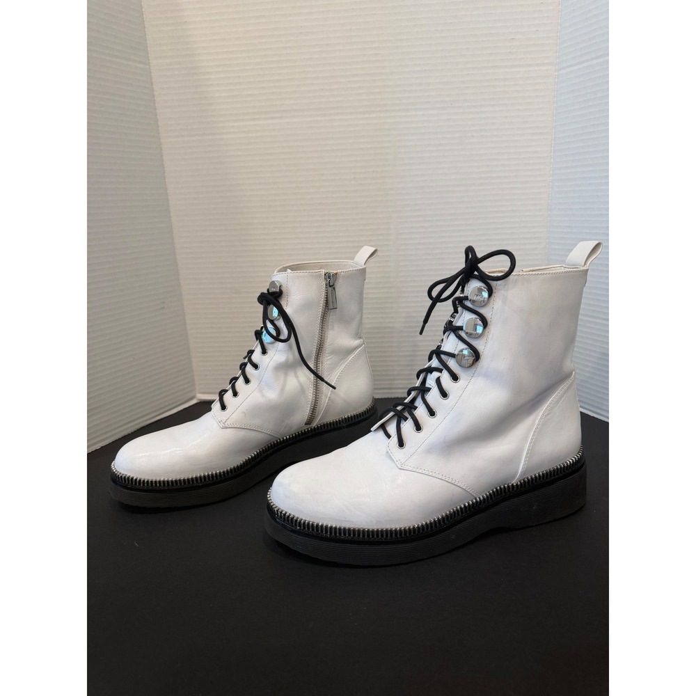 Michael Kors Tavie Combat White Leather Zipper Trim Lug Sole Lace Up Boots 9M